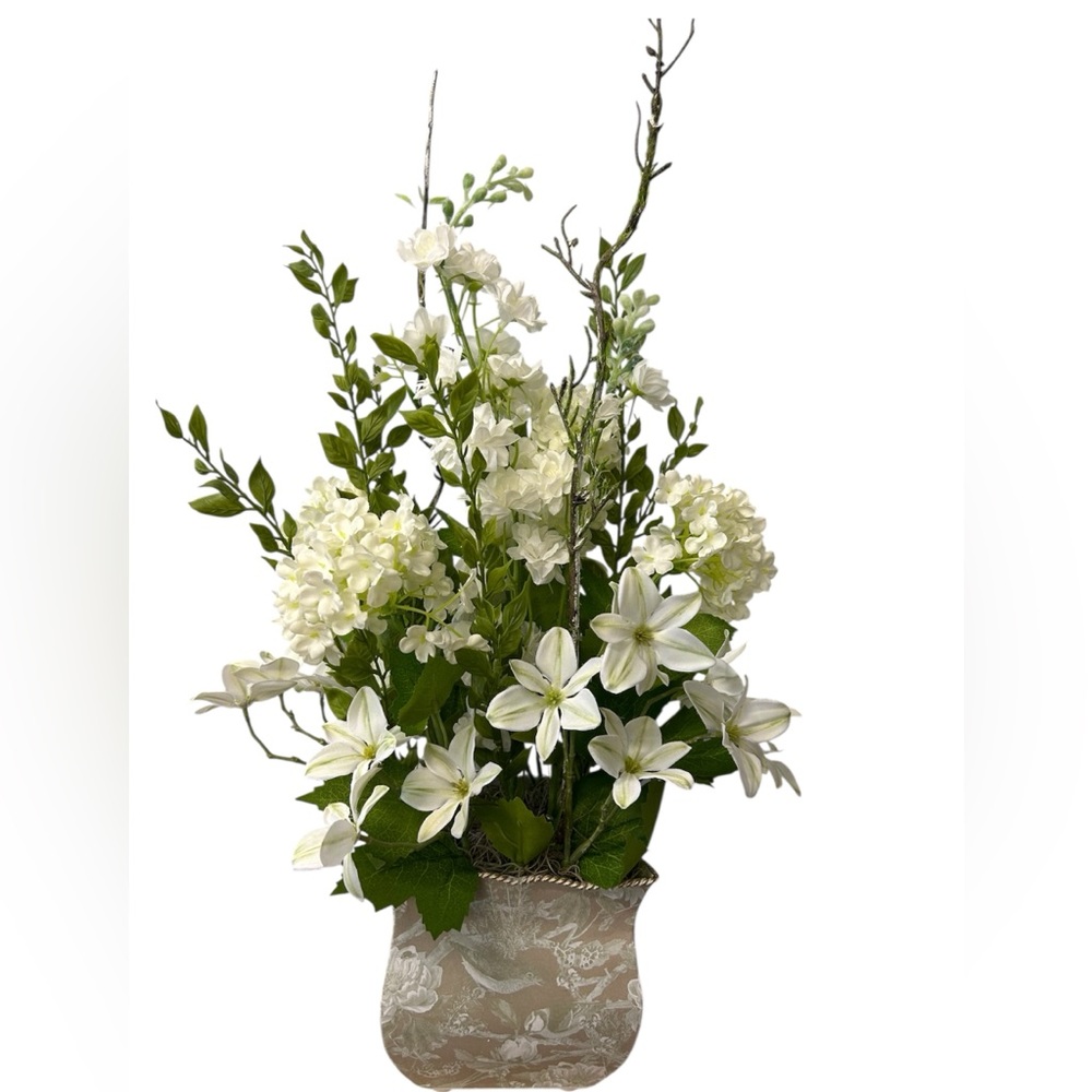Elegant White Floral Arrangement